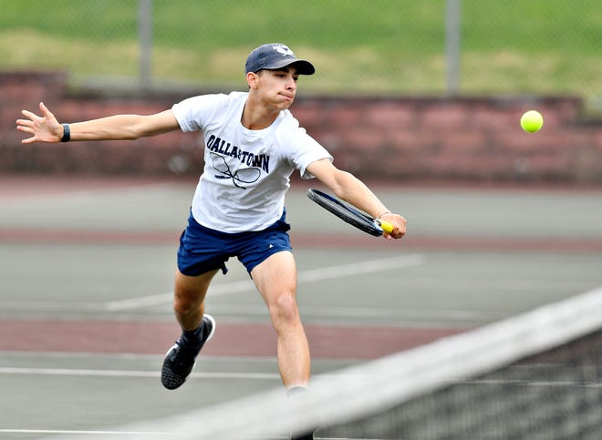 Dallastown’s Ian Opitz during YAIAA boys’ 3A singles tennis tournament action at Red Lion Area Senior High School in Red Lion, Thursday, April 25, 2024. (Dawn J. Sagert/The York Dispatch)