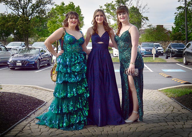 About 150 Eastern York High School students enjoyed their prom on Friday, May 3, 2024 at Eden Resorts in Lancaster. Bil Bowden photo