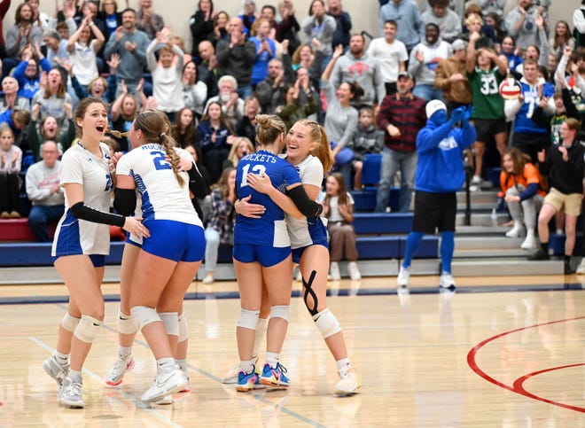 Spring Grove celebrates after they time up the score 2-2 by winning the fourth set during District III, class 3-A girls’ championship volleyball action against Middletown at Spring Grove Area High School in Jackson Township, Thursday, Nov. 2, 2023. Middletown would win the match 3-2. (Dawn J. Sagert/The York Dispatch)