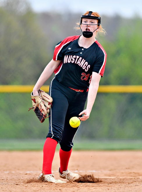 South Western’s Jayda Koontz pitches against Susquehannock during softball action at Susquehannock High School in Shrewsbury Township, Wednesday, April 17, 2024. South Western would win the game 8-0. (Dawn J. Sagert/The York Dispatch)
