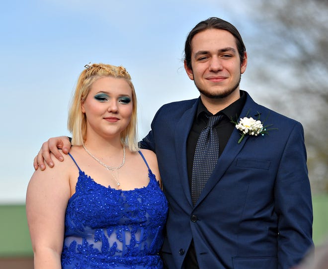 Northeastern students and their guests arrive for prom at Wisehaven Event Center in Windsor Township, Friday, April 22, 2022. Dawn J. Sagert photo