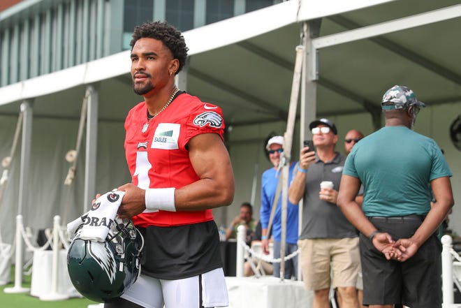 Quarterback Jalen Hurts (1) enters his first day of training camp open to the public and media at the NovaCare Complex in South Philadelphia on Wednesday, July 27, 2022. (Heather Khalifa/The Philadelphia/TNS)